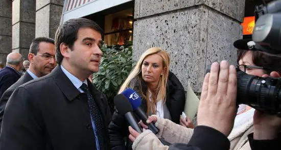 Pdl a pezzi ma apre la terza sede