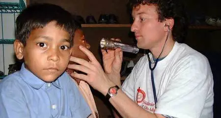 Via libera dall’Uzbekistan: il medico bolzanino Pescosta rientra Italia
