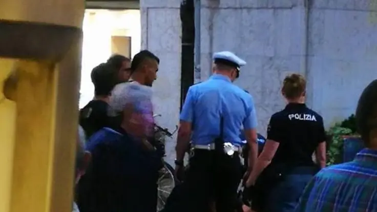 Rissa in piazza Walther Torna la gang degli afgani