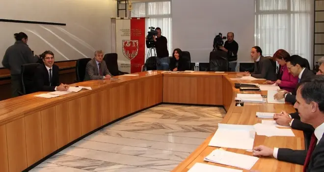 Autonomia e occupazione al centro della prima riunione di giunta