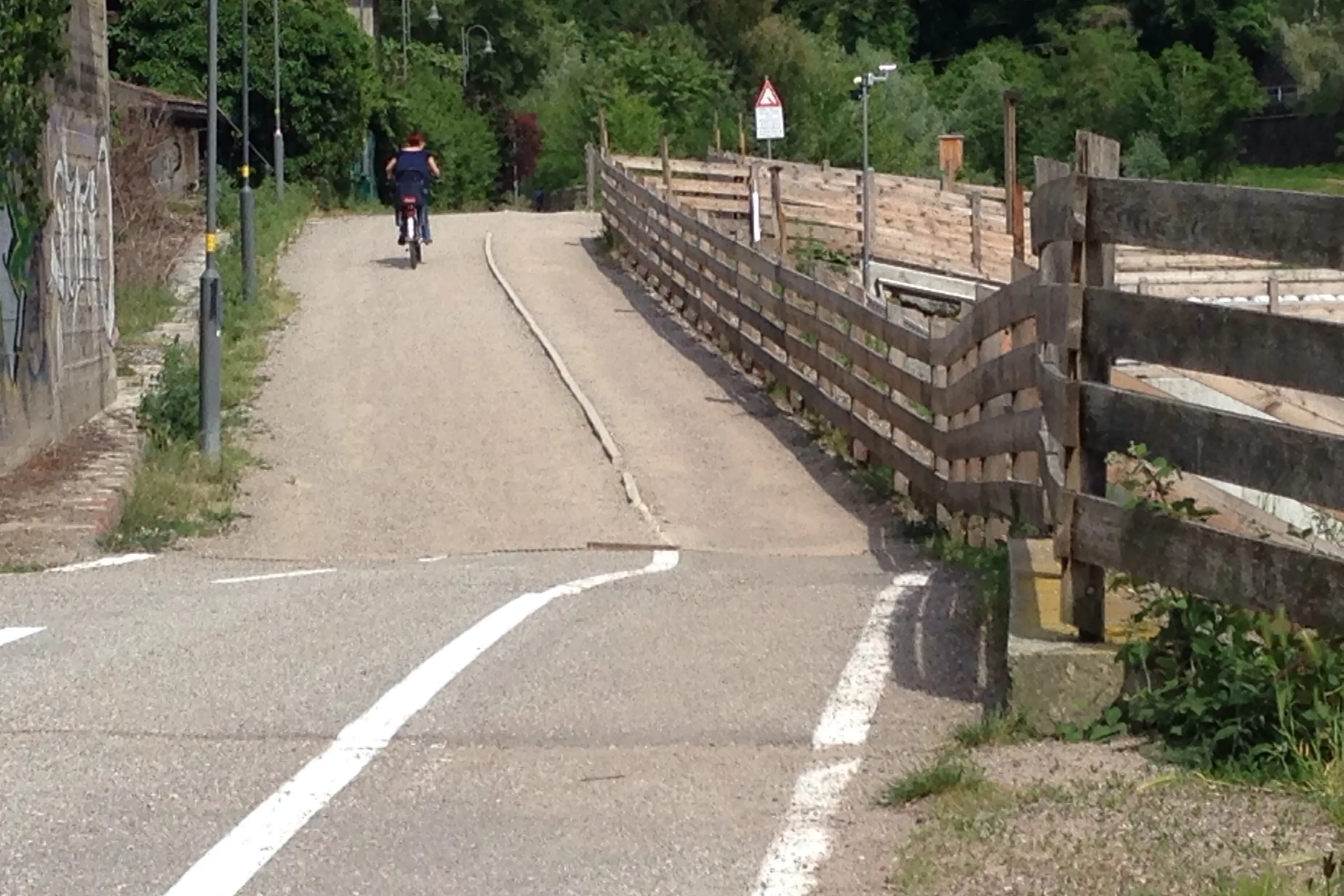 Bolzano, il giro dei prati del Talvera in bici o a piedi: la nostra fotomappa