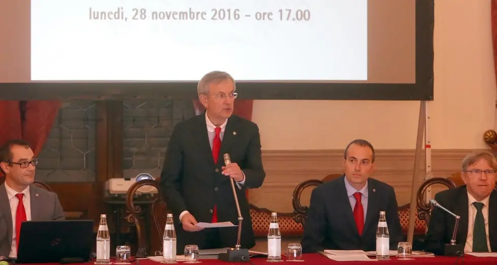 Malgrado i risparmi preventivo in rosso per 1,1 milioni di euro