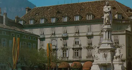 L’Hotel Città compie 100 anni
