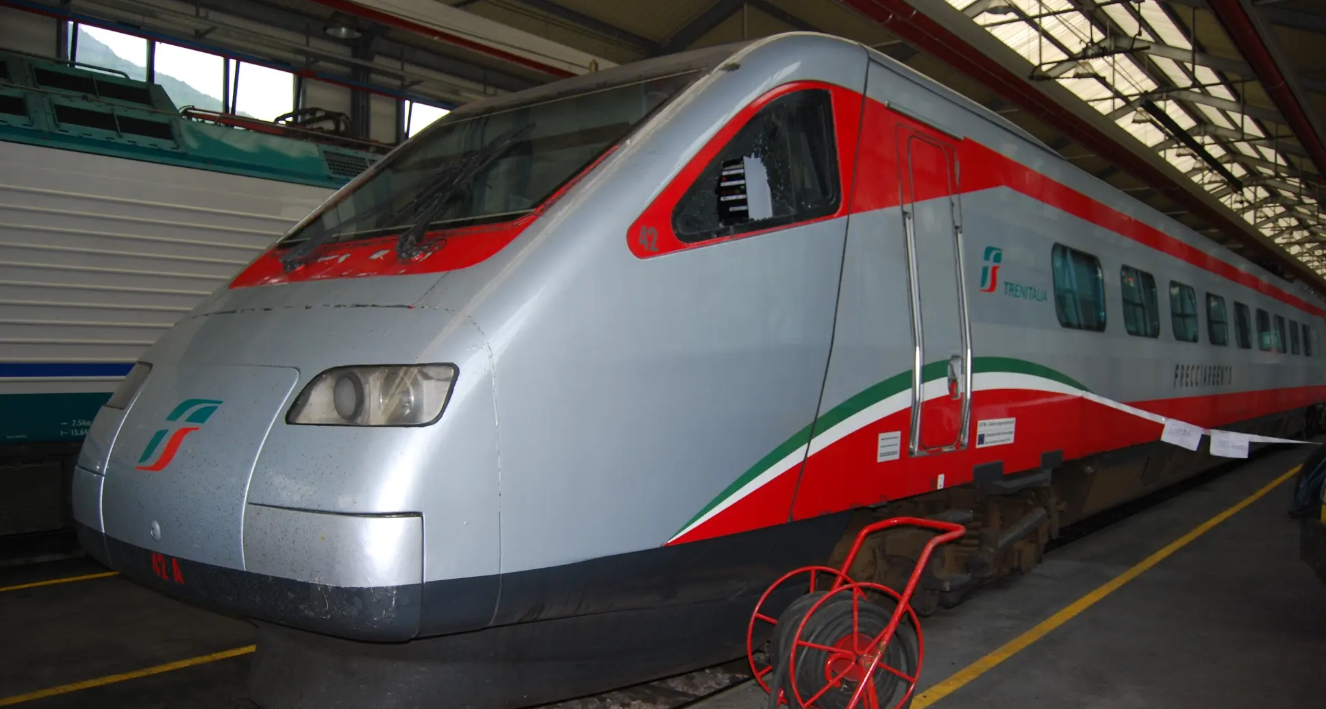 Bolzano: ordigno con sei molotov sul Frecciargento per Roma
