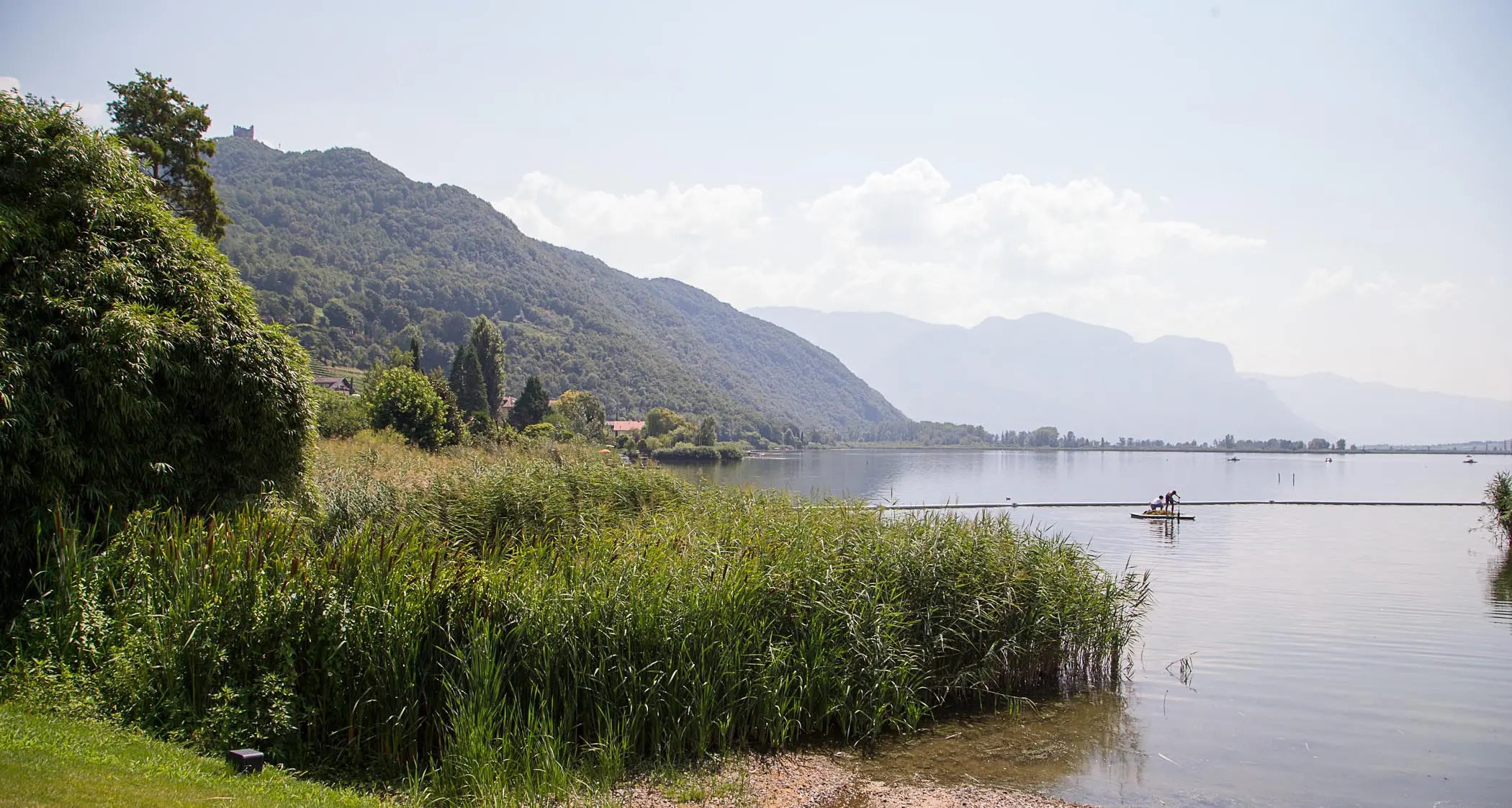 Dramma al Lago di Caldaro: morto affogato un bambino d 2 anni e mezzo