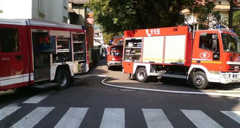 Va a fuoco la villa di Kafka, danni limitati al loggiato