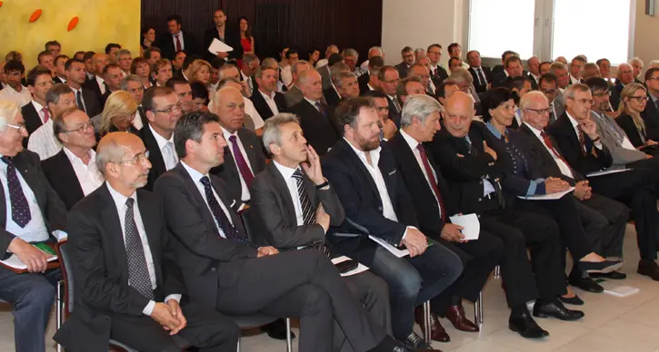 Raiffeisen, fatturato 2013 da 16,1 miliardi di euro