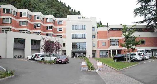 Disabili, piove in via Fago