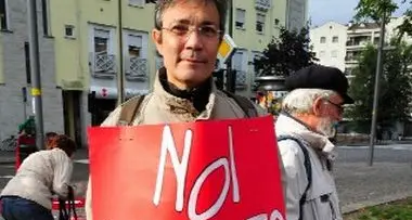 Indignati, la protesta per le strade di Bolzano