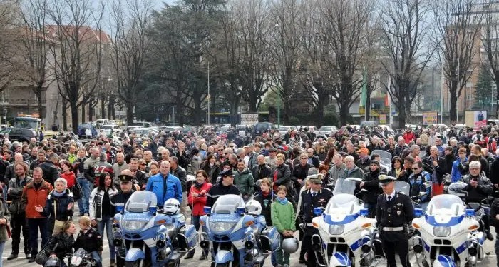 Merano, 400 bikers alla benedizione delle moto