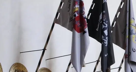 In centinaia per la Bolzano segreta del Fai