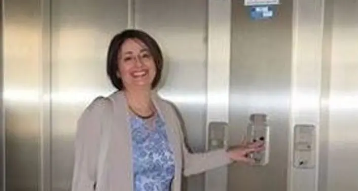 Di Fede: «La destra vuole le donne solo ai fornelli»