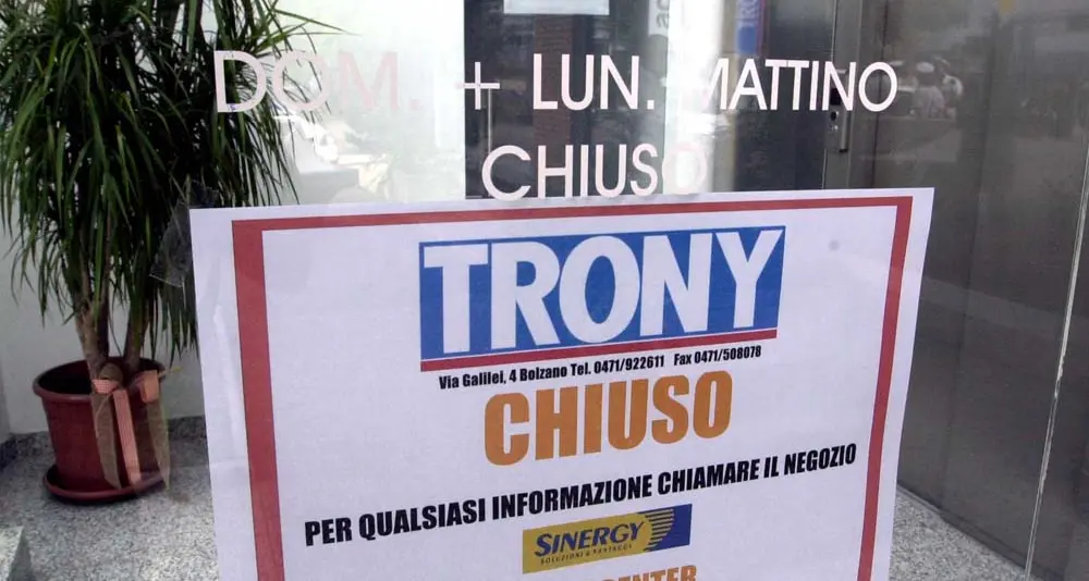 Commercio in crisi, chiude anche Trony