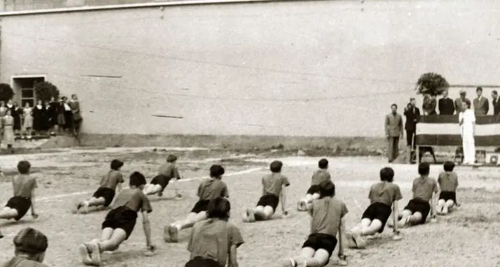 In una mostra di foto i 63 anni di storia della scuola Mattei