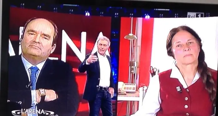Vitalizi d'oro, Eva Klotz su Rai Uno: \"Se il Sudtirolo diventa uno Stato libero vi restituisco i miei 946 mila euro\"
