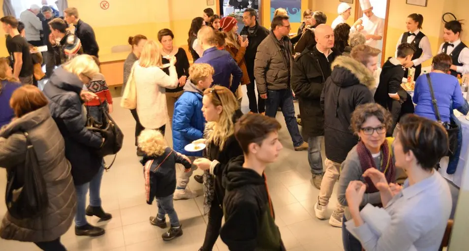 «Porte aperte» alla Ritz, tra cultura e gastronomia