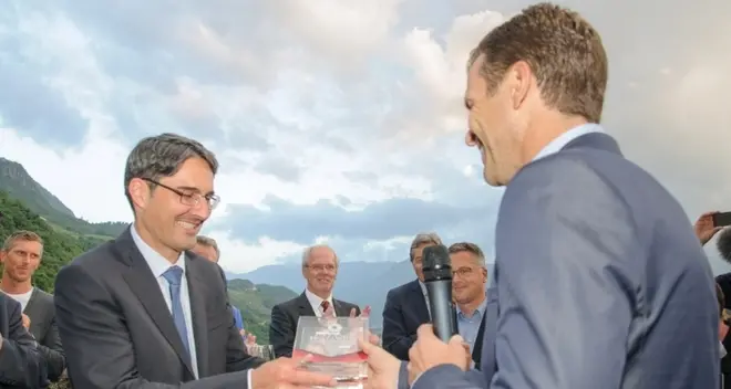 Kompatscher accoglie Bierhoff, il team manager della Germania