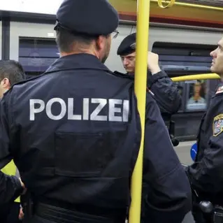 Bolzano: arriva la troupe della Rai e i profughi «spariscono» dalla Stazione
