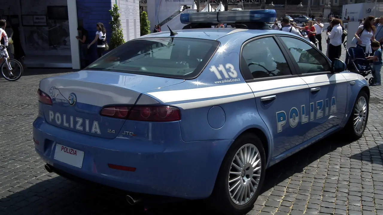 Bolzano, arrestato a Firmian mentre ruba nei garage