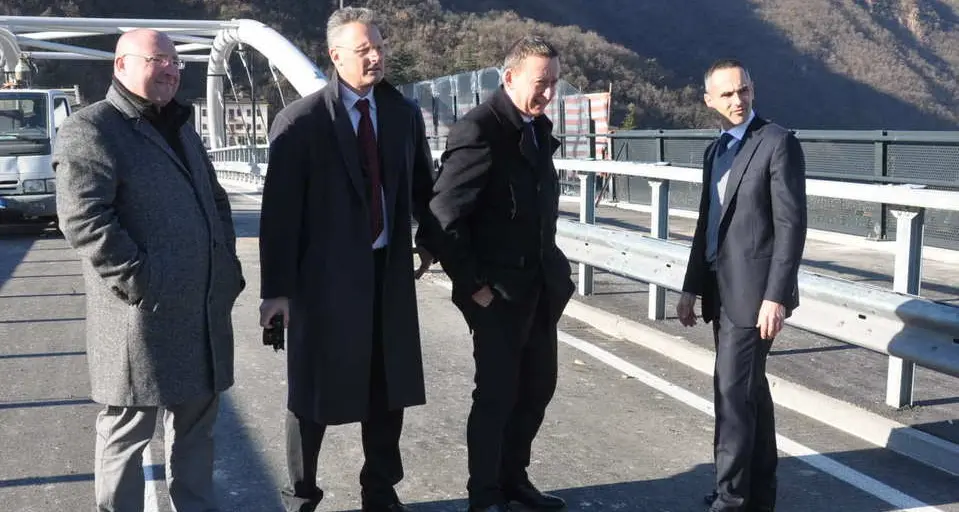 Vadena, il nuovo cavalcavia è pronto