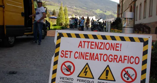 Le alunne e gli alunni del Vinzentinum come divi del cinema