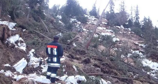 Val Gardena, si stacca una frana sotto il Piccolo Cir: nessuno coinvolto e nessun danno a edifici