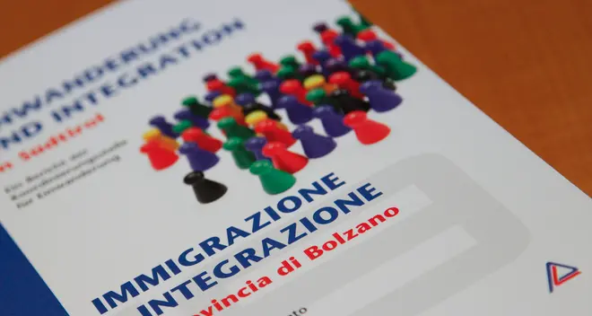 Rapporto sull’Immigrazione: un operaio su quattro è straniero