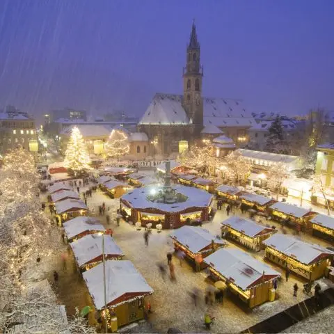 Mercatino di Natale di Bolzano, giovedì 26 novembre l'inaugurazione della 25esima edizione