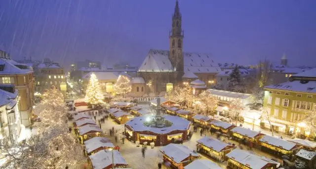 Mercatino di Natale di Bolzano, giovedì 26 novembre l'inaugurazione della 25esima edizione