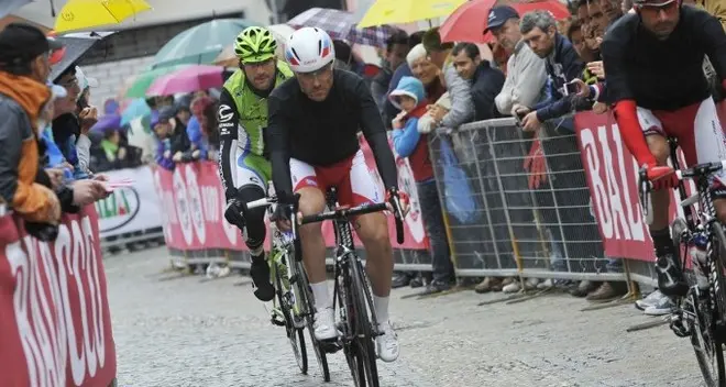 Giro d’Italia: annullata per maltempo la tappa con arrivo in val Martello