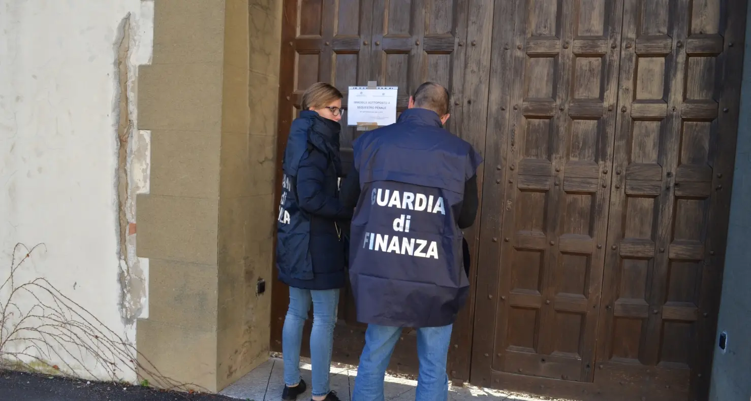 Bolzano: truffa immobiliare da 30 milioni, arrestato monsignore