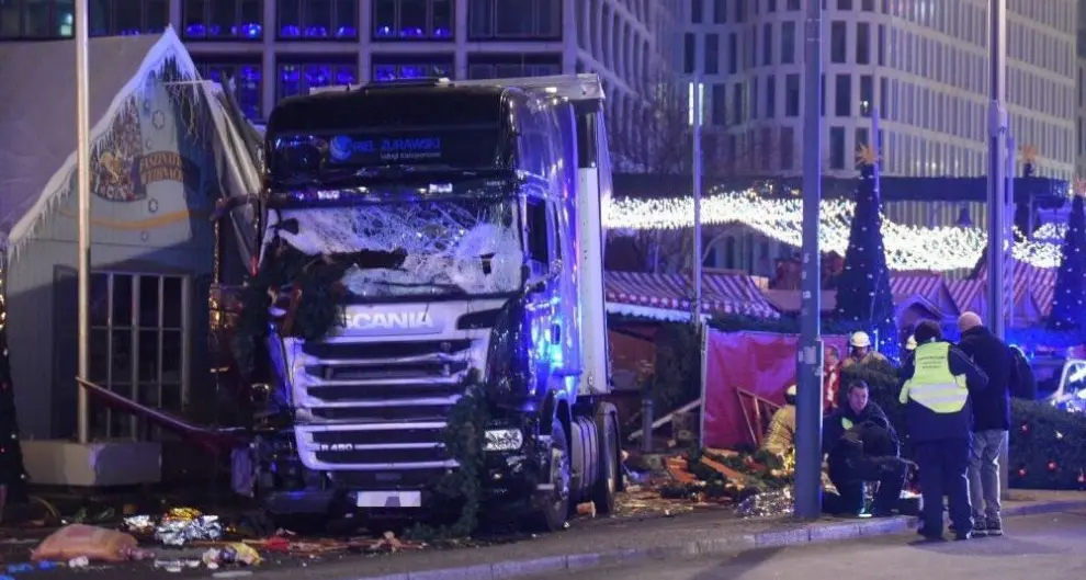 Berlino, il tir della strage è passato per il Brennero