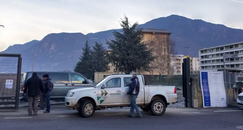 Amianto, in via Resia parte la bonifica