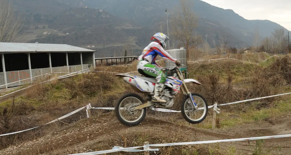 Scartato il poligono, a Sinigo si attende la pista di motocross