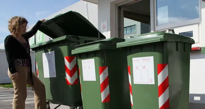 La Cisl: non svuoteremo i bidoncini nelle ore serali