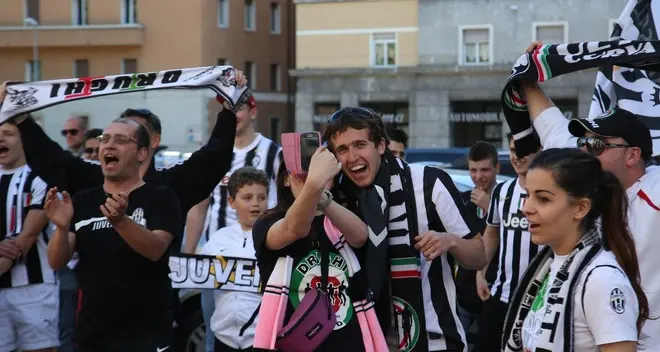 A Bolzano torcida bianconera per il terzo scudetto consecutivo