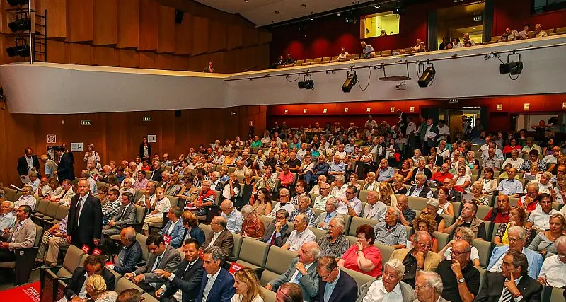 Bolzano, la Cassa di risparmio intraprende un'azione legale contro il vecchio cda