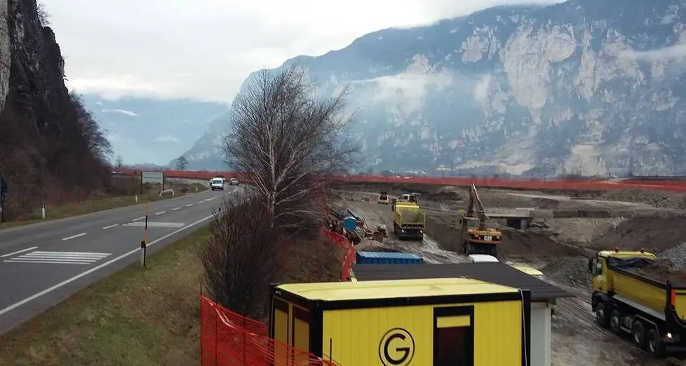 Salorno, si rafforzano gli argini dell’Adige