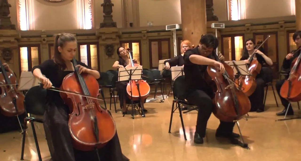 San Valentino: i docenti del conservatorio Monteverdi fanno la serenata
