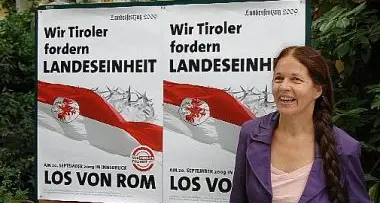 Eva Klotz, via dall'Italia sull'orlo della bancarotta