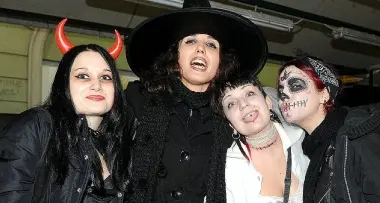 Bolzano: nella notte di Halloween tante compagnie di amici hanno festeggiato nei bar