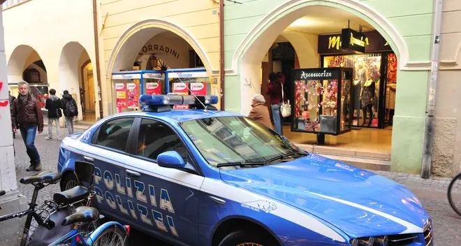 Ragazza comprata e violentata per indurla alla prostituzione: arrestato Kurt Haller
