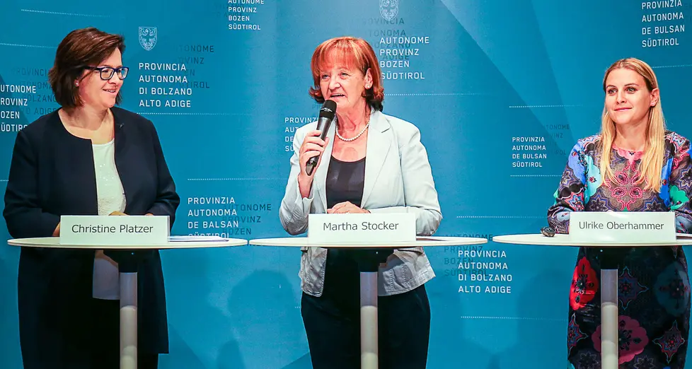 Corso per donne nei Cda una valanga di critiche
