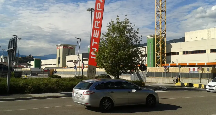 La Provincia boccia il megastore Aspiag