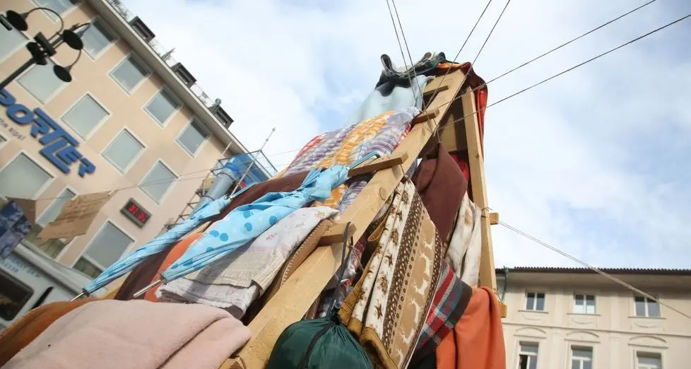 Bolzano, sabato la raccolta delle coperte per i senzatetto