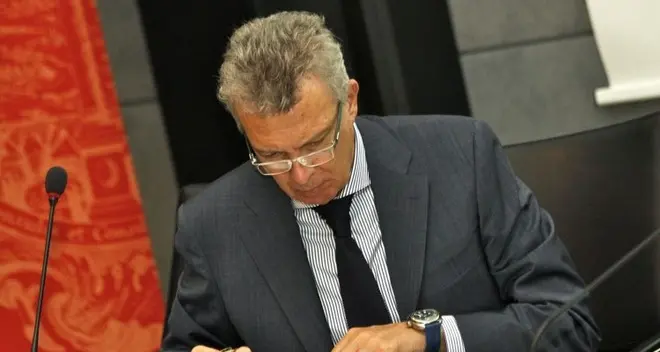 Bizzo: «Le intendenze scolastiche non saranno accorpate»