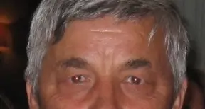 Cacciatore precipita e muore