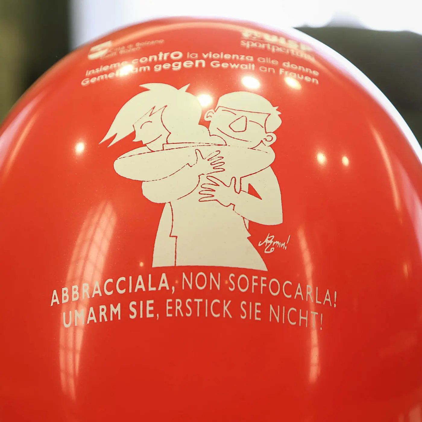 Alto Adige, 150 casi l’anno di violenza sulle donne