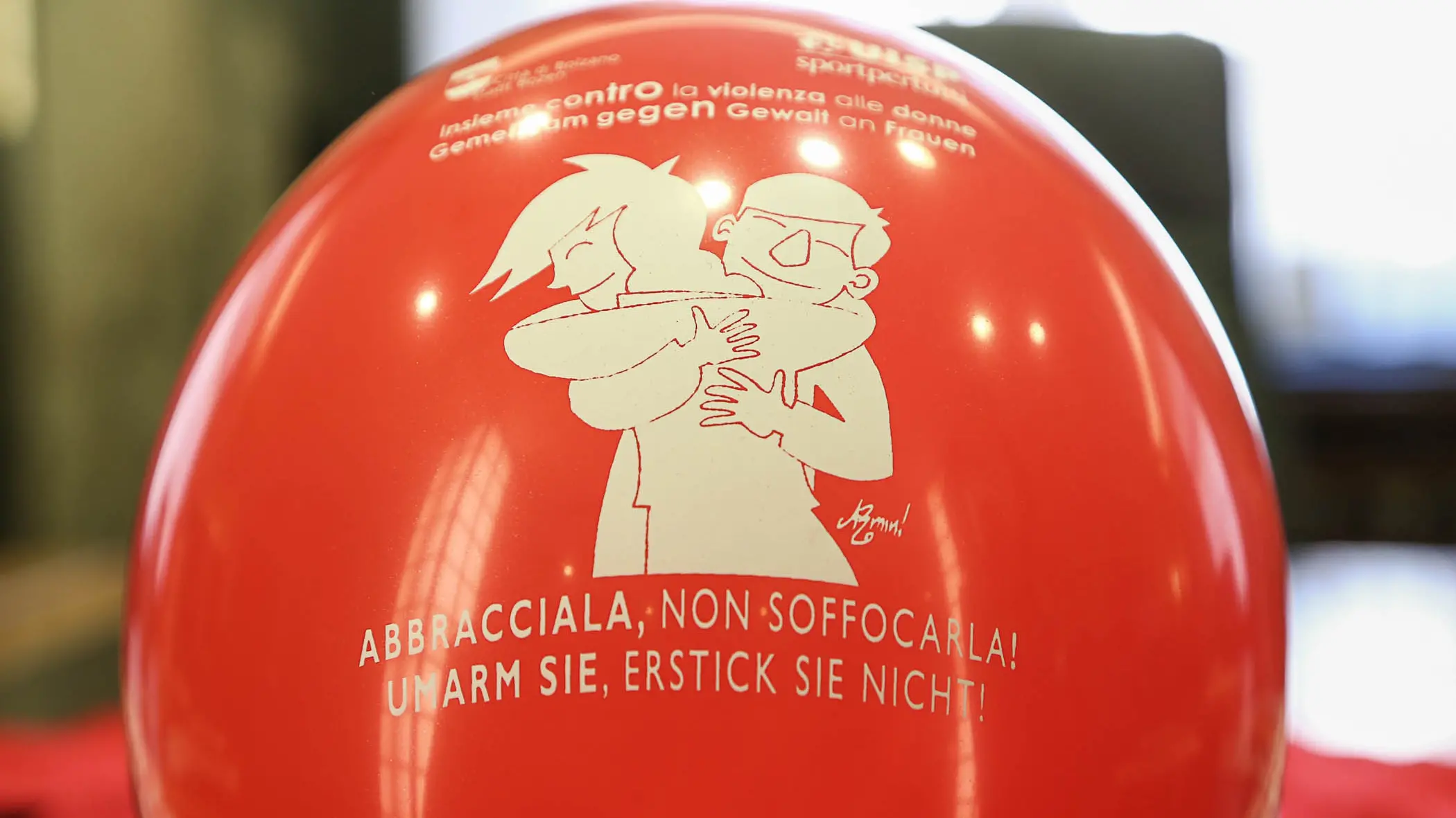 Alto Adige, 150 casi l’anno di violenza sulle donne