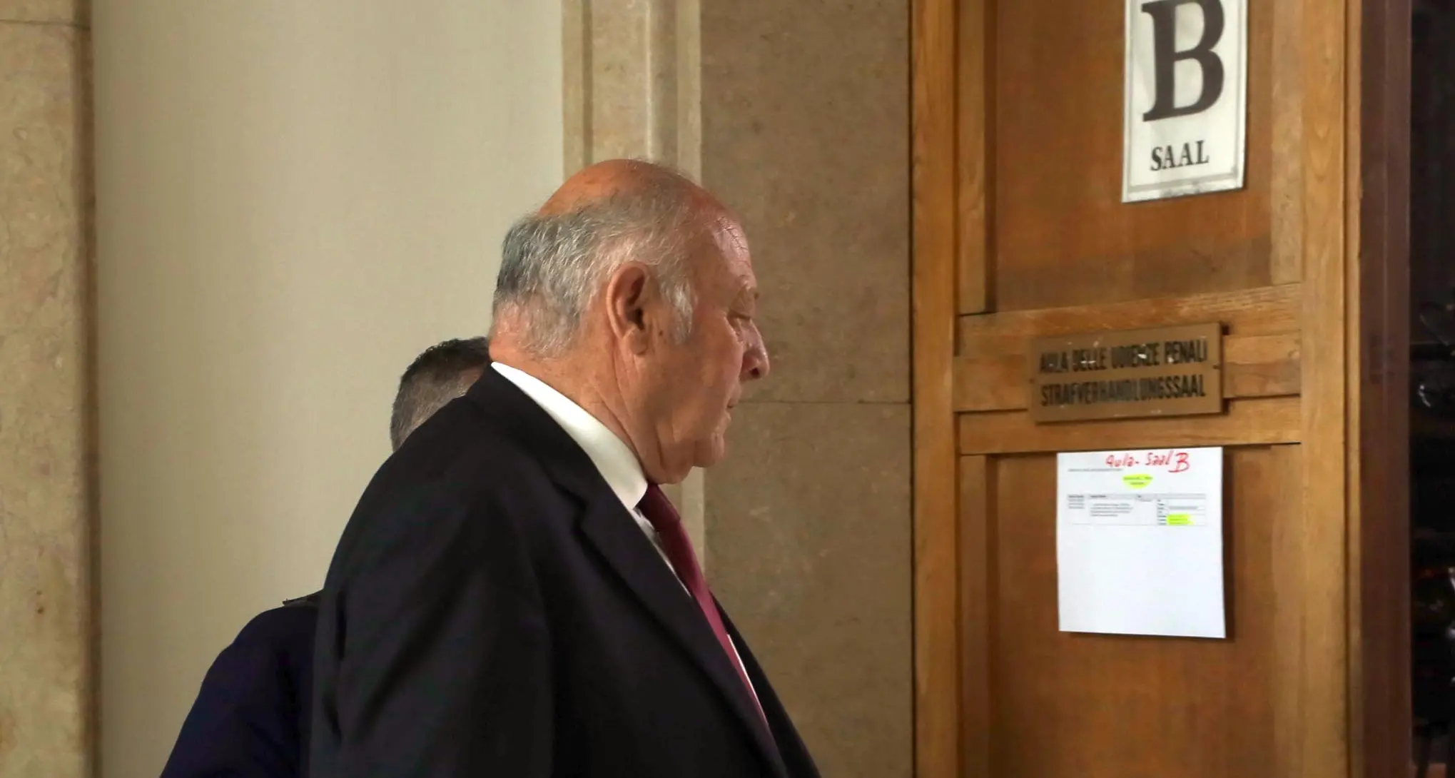 Fondi riservati, il pm chiede 3 anni di condanna per Durnwalder